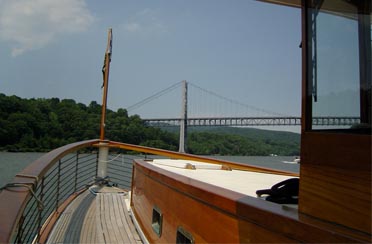 Yacht Manhattan Cruising up the Hudson River