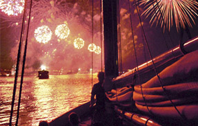 NYC 4th of July Fireworks Cruise | Classic Harbor Line